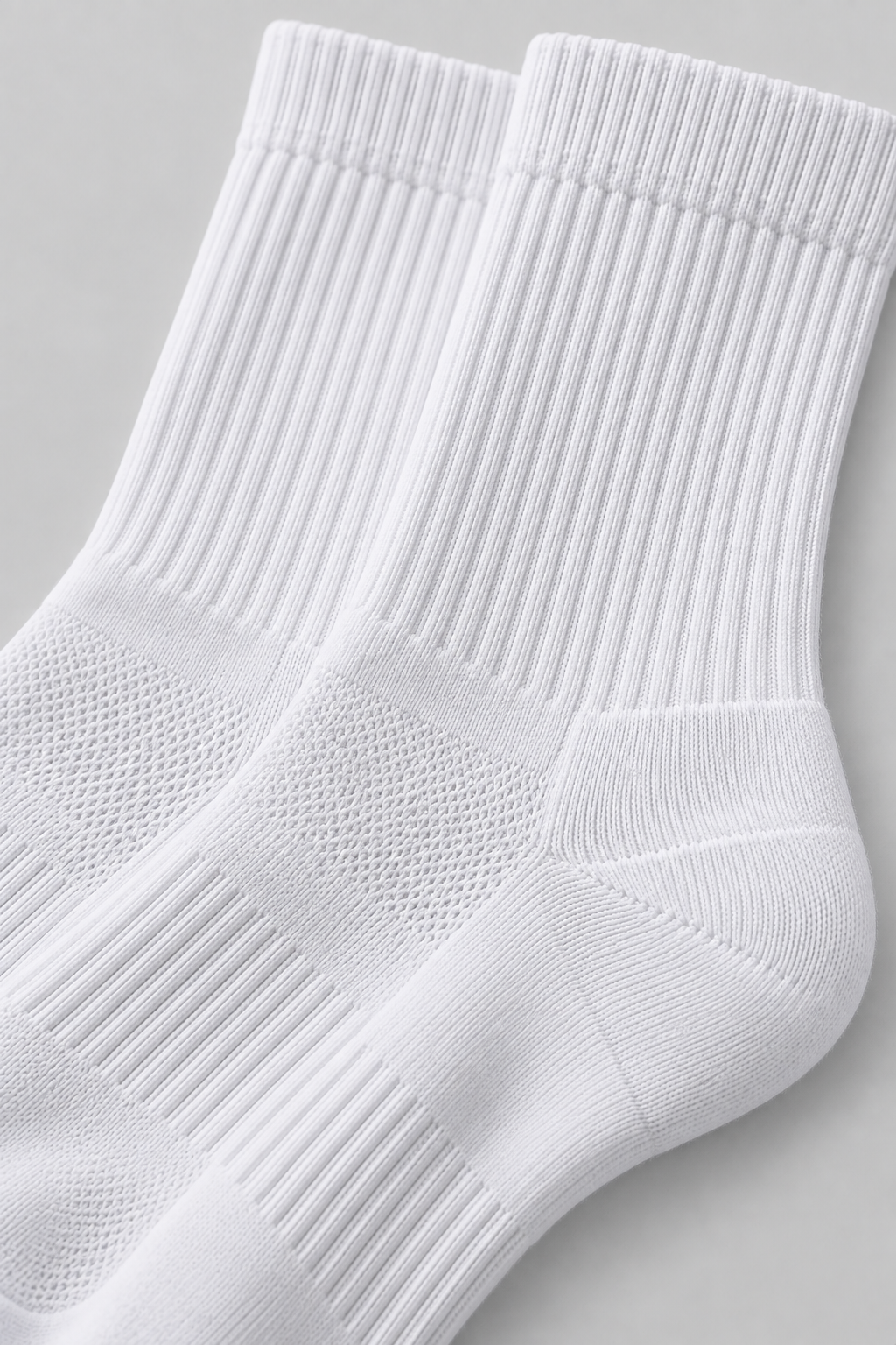 MID-CALF SPORTS SOCKS - WHITE | 3-PACK