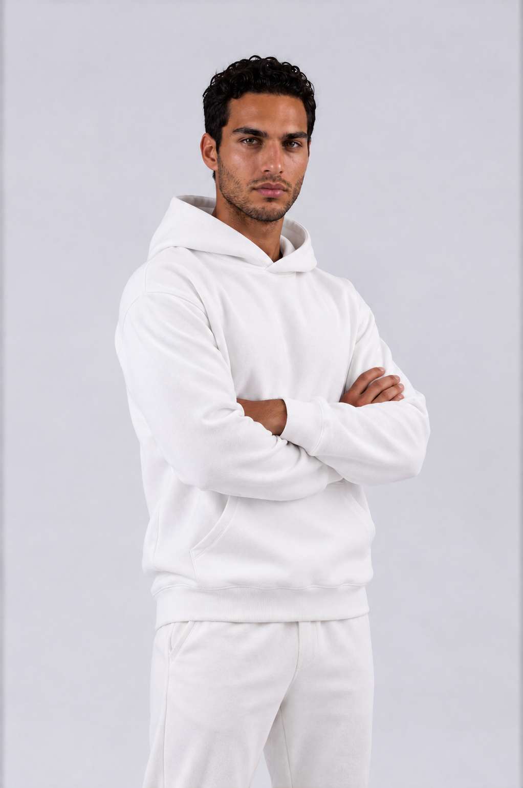 HEAVYWEIGHT STREETWEAR HOODIE - WHITE
